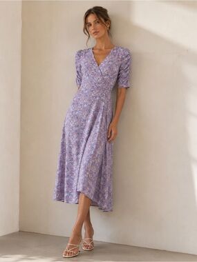 En Saison Lilac Purple V-Neck Floral Midi Dress Cottagecore Feminine Romantic S